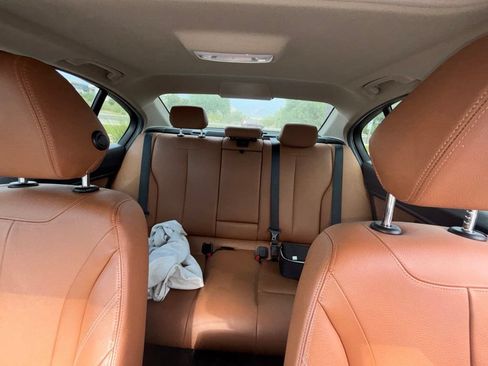 Used 2015 BMW 328i Sedan RWD image 9