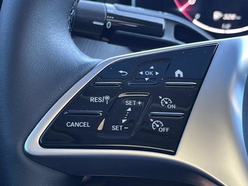 Certified 2023 Mercedes-Benz C 300 4MATIC Sedan image 20