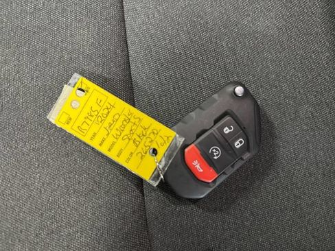 Used 2024 Jeep Wrangler Unlimited Sport AWD/4WD image 30