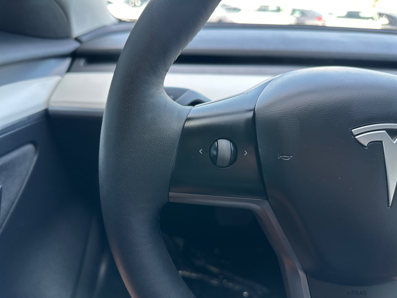 Used 2023 Tesla Model 3 Standard Range RWD image 18