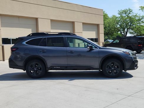 Used 2020 Subaru Outback Onyx Edition XT AWD/4WD image 6