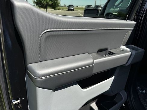 New 2024 Ford F150 XLT w/ Equipment Group 302A MID image 31