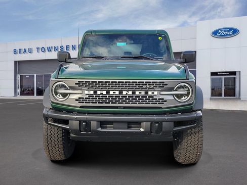New 2025 Ford Bronco Badlands w/ Sasquatch Package image 2
