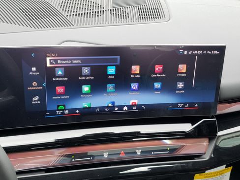 New 2026 BMW 540i xDrive image 25