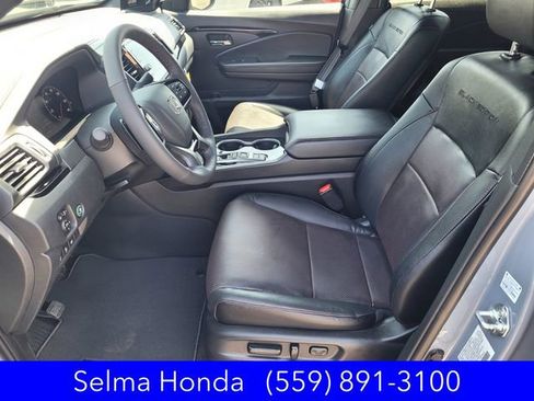 New 2026 Honda Ridgeline Black Edition image 8