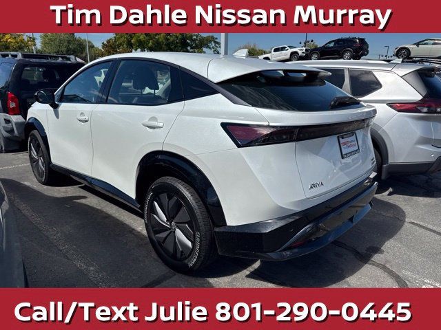 Used 2024 Nissan Ariya AWD image 12