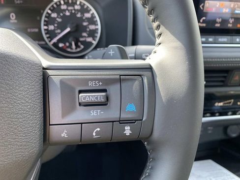 New 2026 Nissan Rogue SV w/ Cold Weather Package AWD/4WD image 13