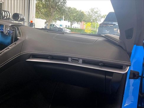 Used 2024 Chevrolet Corvette Z06 image 18