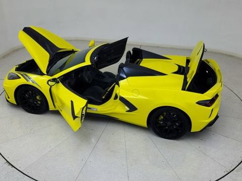 Used 2024 Chevrolet Corvette Stingray Premium Conv w/ Z51 Performance Package image 81