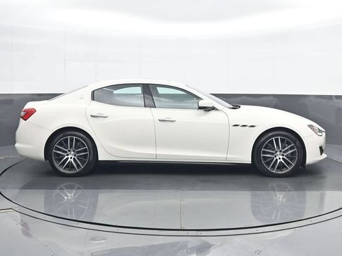 Used 2019 Maserati Ghibli S Q4 AWD/4WD image 7