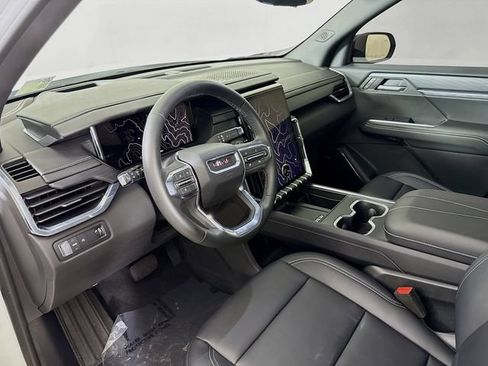 Used 2026 GMC Acadia Elevation w/ Black Edition FWD image 10