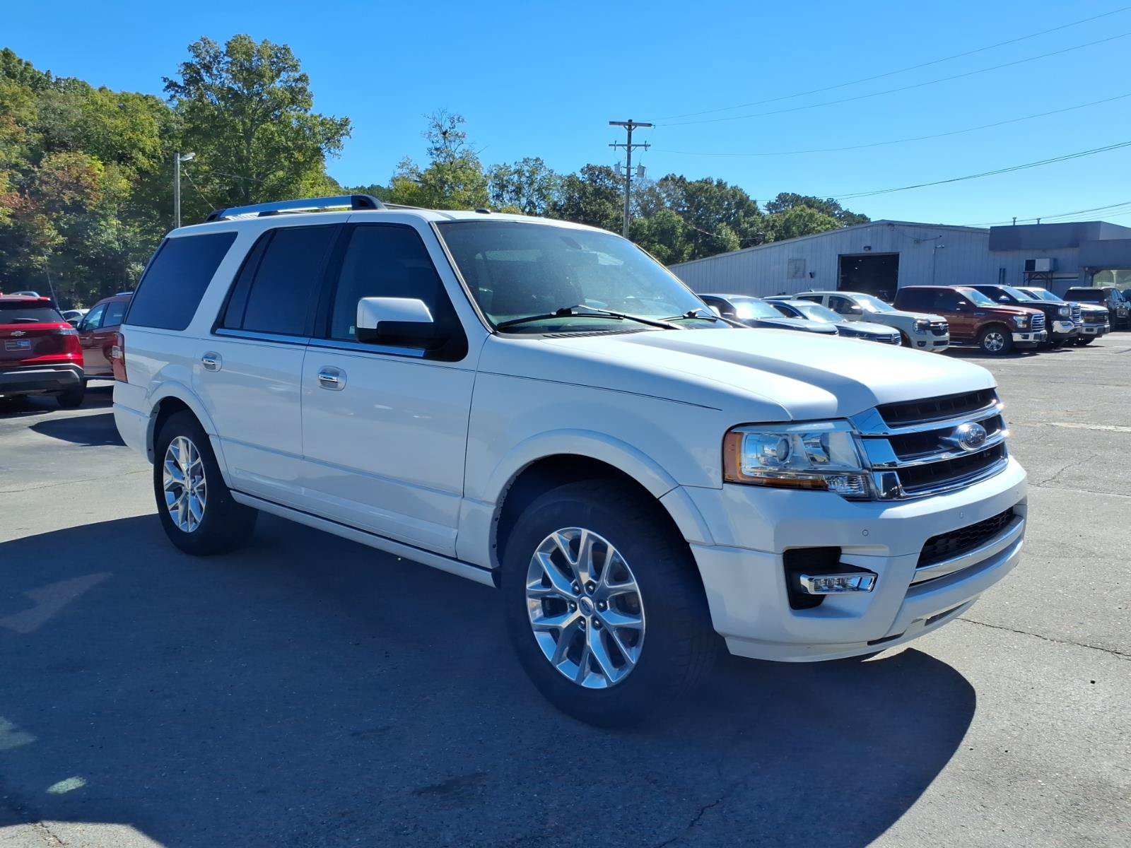 Used 2016 Ford Expedition Limited w/ Equipment Group 301A RWD image 6