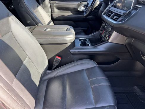 Used 2023 Chevrolet Tahoe RST w/ Luxury Package RWD image 8