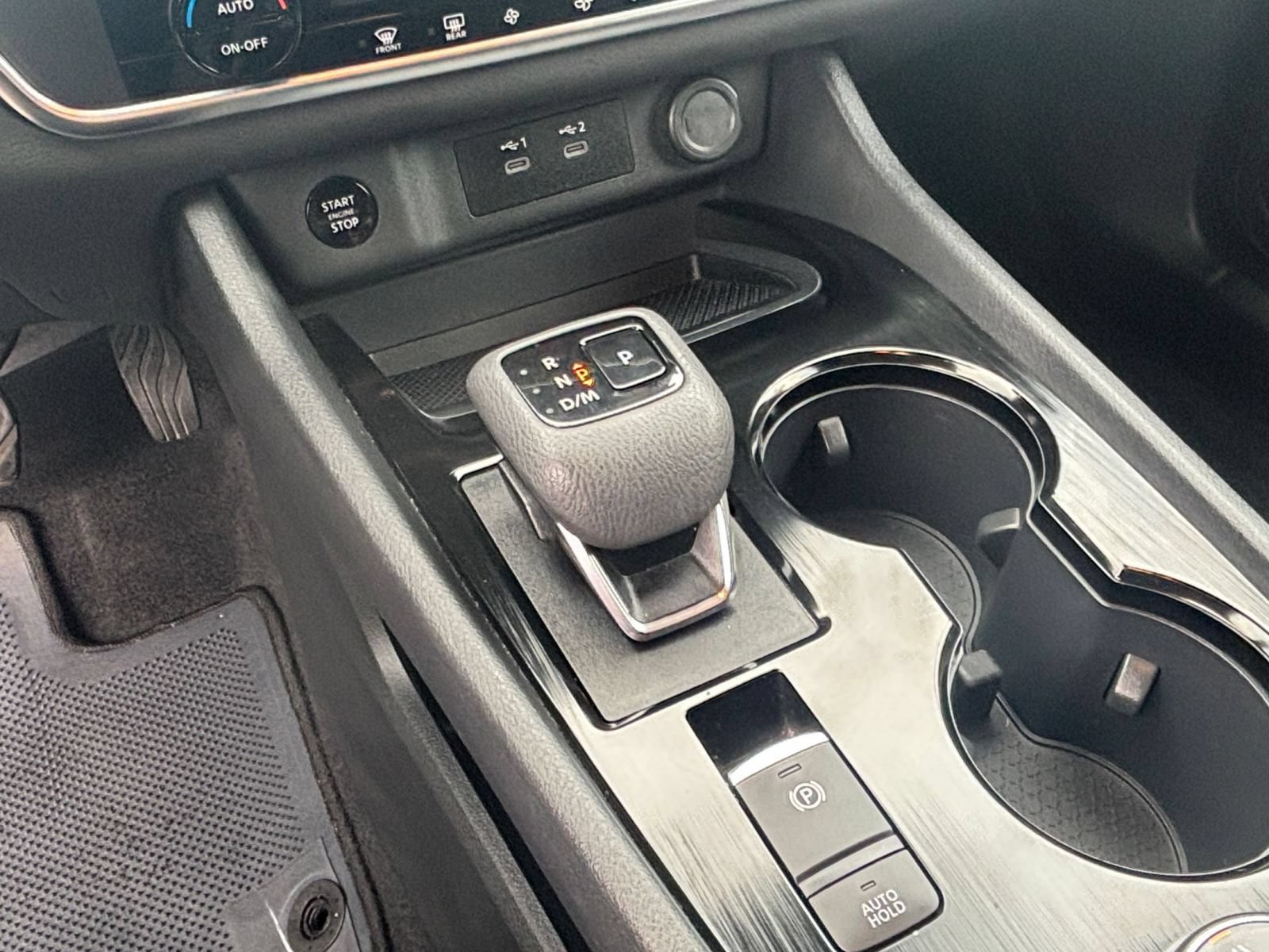 Used 2025 Nissan Rogue SV AWD/4WD image 40