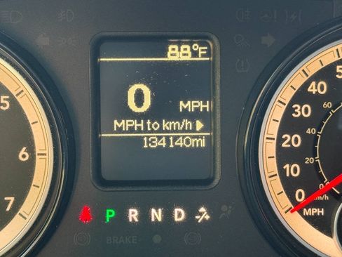 Used 2017 RAM 1500 Express AWD/4WD image 30