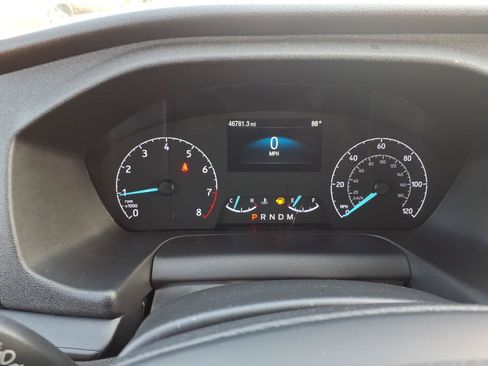 Used 2024 Ford Transit 350 XLT RWD image 18