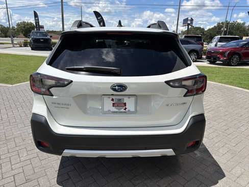 Certified 2024 Subaru Outback Limited AWD/4WD image 5