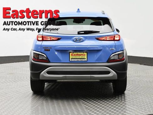 Used 2022 Hyundai Kona SEL w/ Cargo Package AWD/4WD image 6