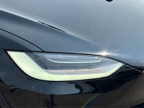 Used 2020 Tesla Model X Long Range image 31