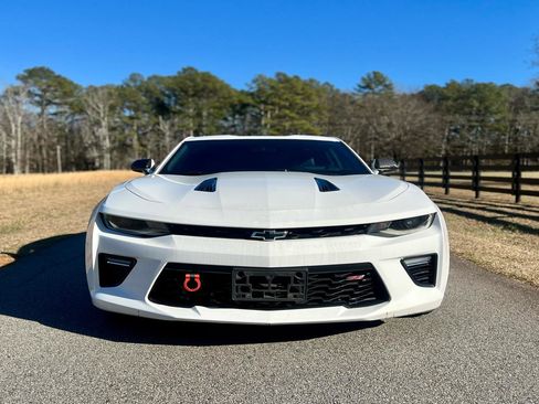 Used 2016 Chevrolet Camaro SS image 12