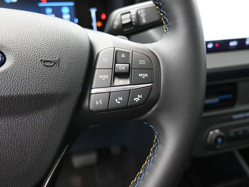 New 2026 Ford Maverick Lobo AWD/4WD image 29