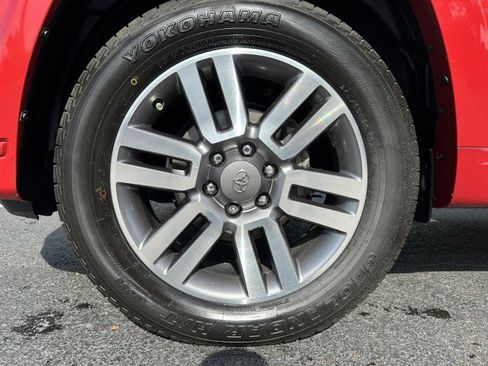 Used 2022 Toyota 4Runner TRD Sport image 12