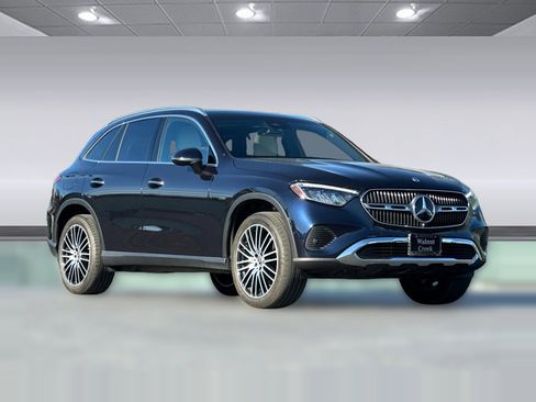 Certified 2024 Mercedes-Benz GLC 300 4MATIC image 7