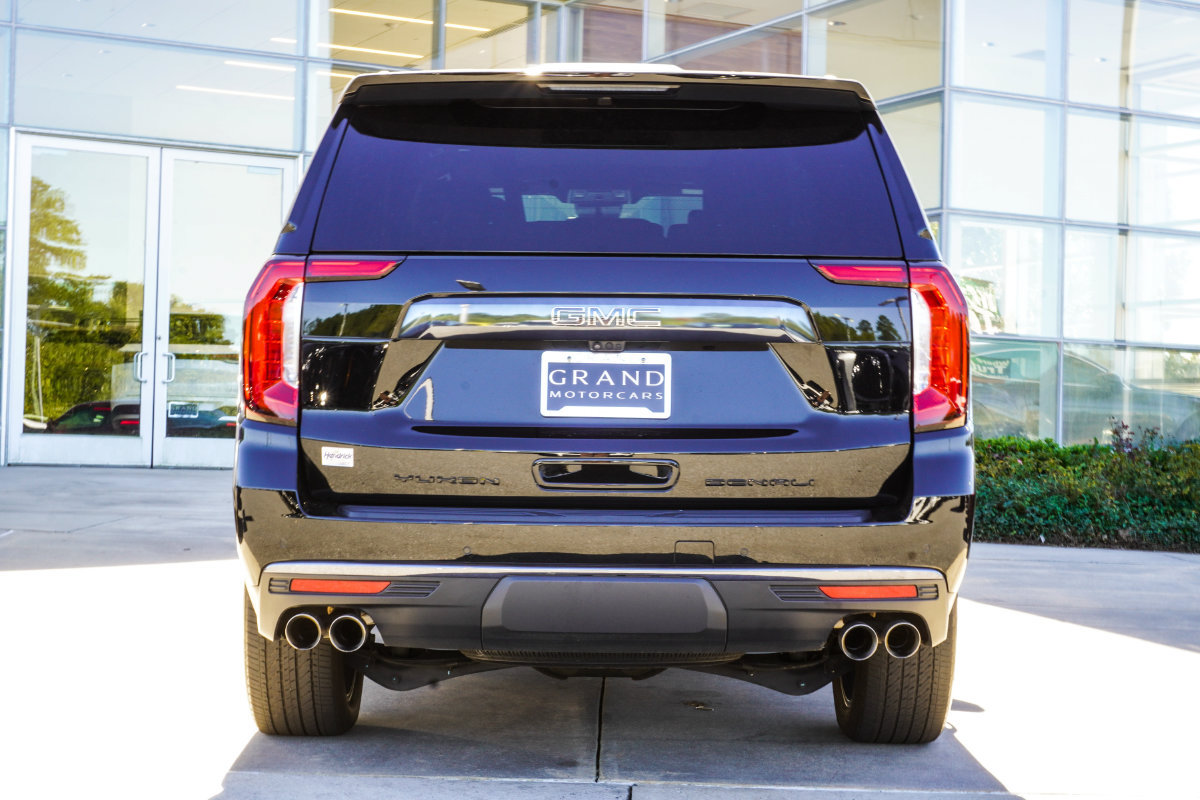 Used 2023 GMC Yukon Denali Ultimate AWD/4WD image 12