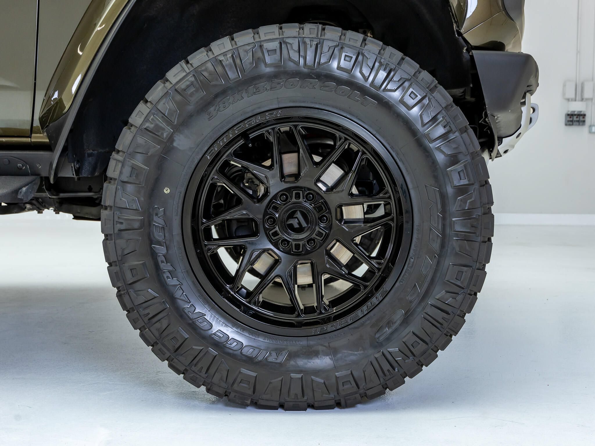 Used 2024 Ford Bronco Raptor AWD/4WD image 12