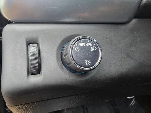 Used 2018 Chevrolet Tahoe LS image 46