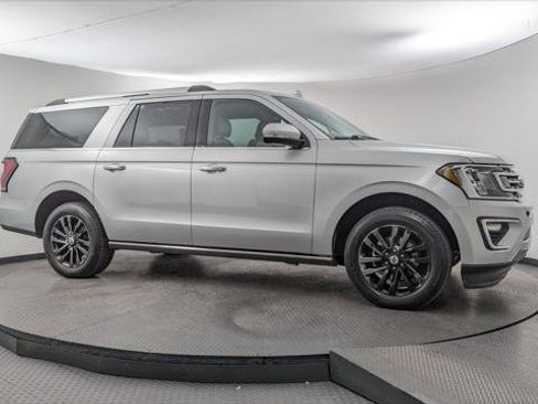 Used 2019 Ford Expedition Max Limited image 9