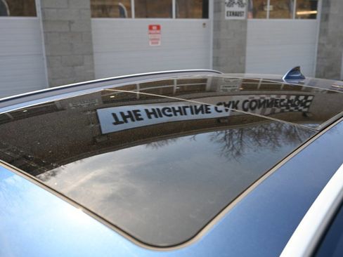 Used 2021 BMW X1 xDrive28i w/ Convenience Package image 12