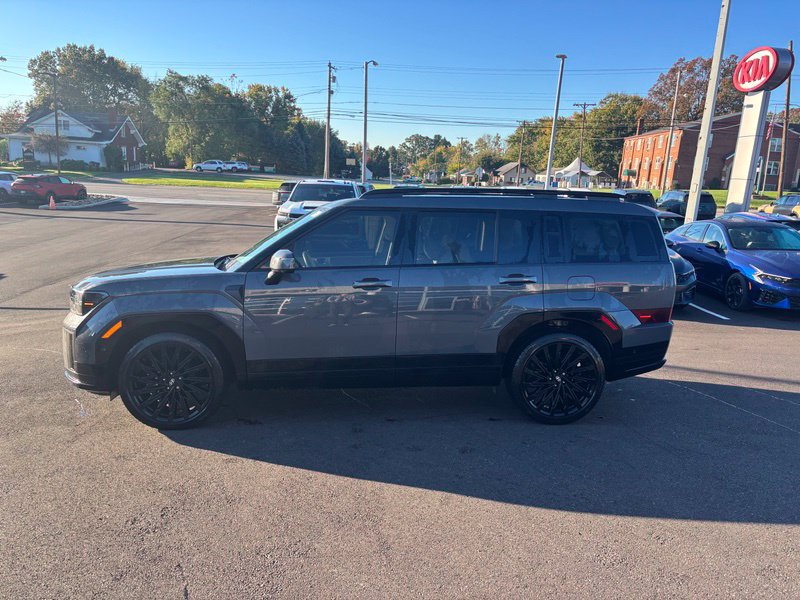 Used 2024 Hyundai Santa Fe Calligraphy AWD/4WD image 5