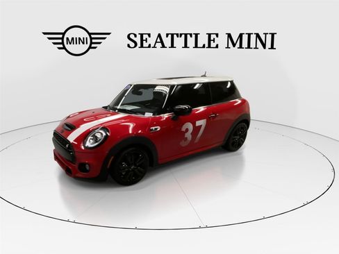 Used 2021 MINI Cooper S w/ 6.5" Touchscreen Package image 5