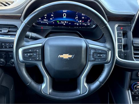 Used 2024 Chevrolet Tahoe Premier AWD/4WD image 13