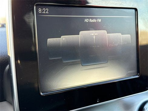 Used 2016 Mercedes-Benz GLA 250 4MATIC image 25