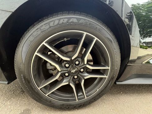 Used 2018 Ford Mustang GT RWD image 42