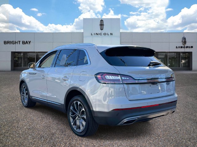 Used 2023 Lincoln Nautilus Reserve AWD/4WD image 4
