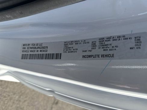 New 2024 RAM 3500 Tradesman image 17