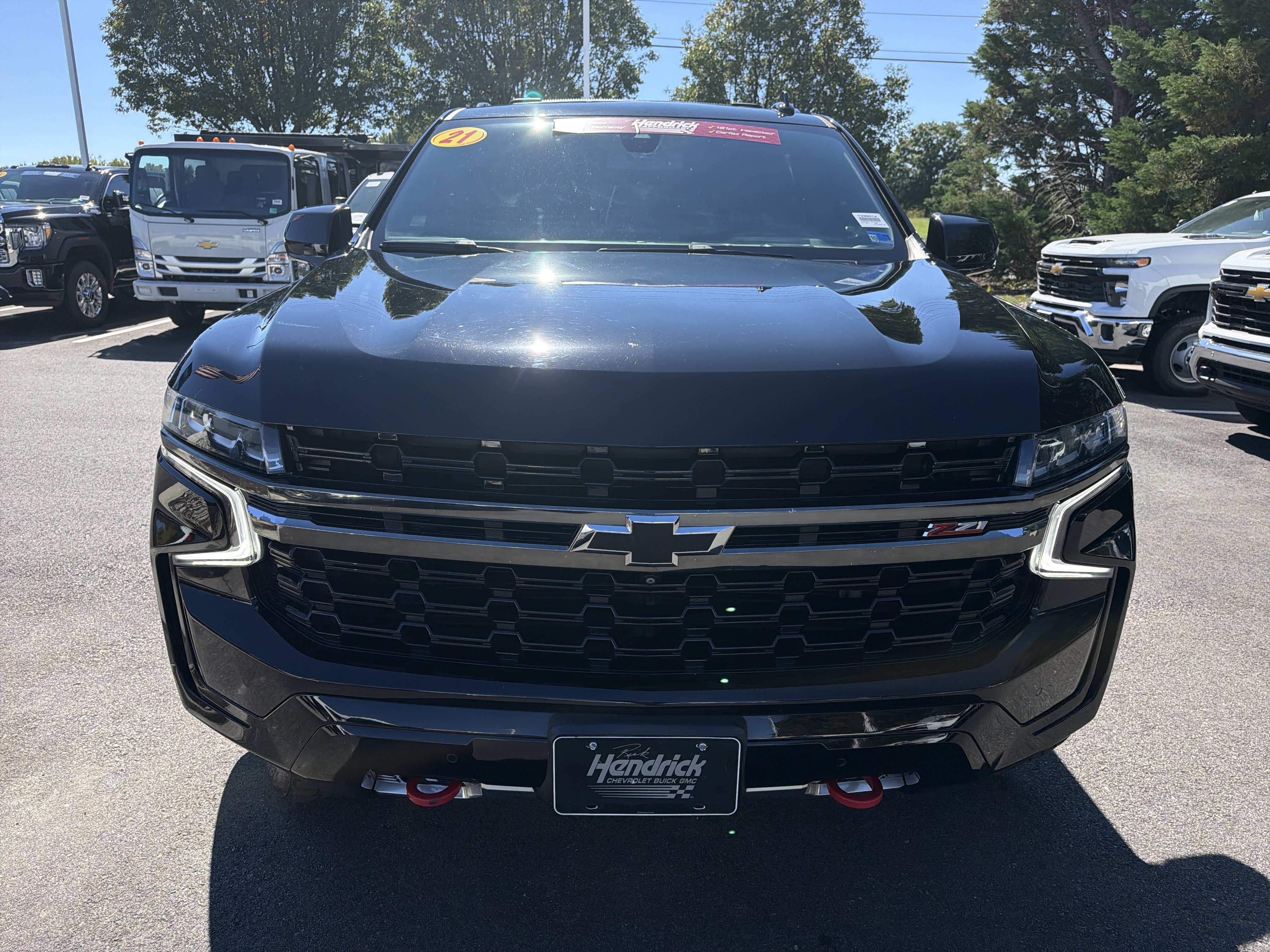 Used 2021 Chevrolet Tahoe Z71 w/ Z71 Off-Road Package AWD/4WD image 3