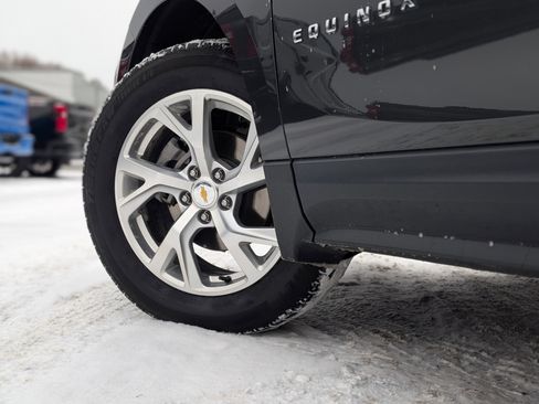 Used 2018 Chevrolet Equinox Premier image 7