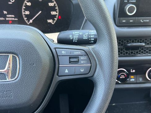 Used 2024 Honda HR-V LX image 21