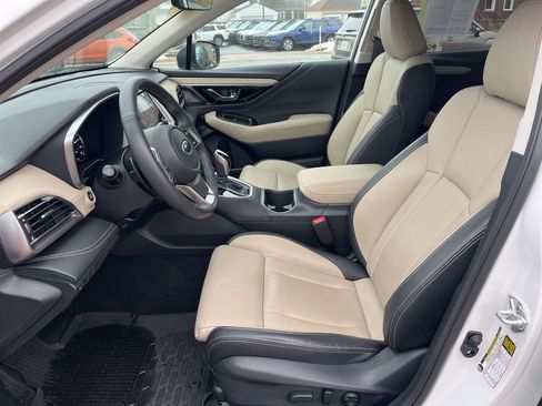 Certified 2025 Subaru Outback Limited image 10