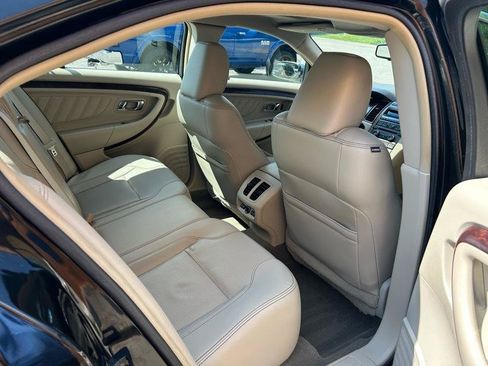 Used 2010 Ford Taurus Limited FWD image 13
