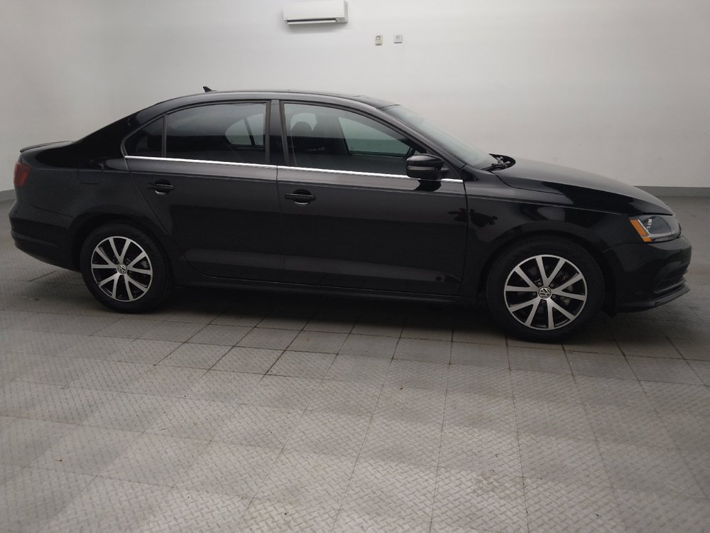 Used 2017 Volkswagen Jetta SE FWD image 11