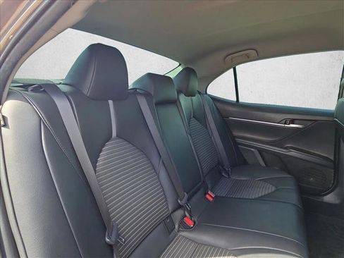 Used 2023 Toyota Camry SE w/ Convenience Package image 17