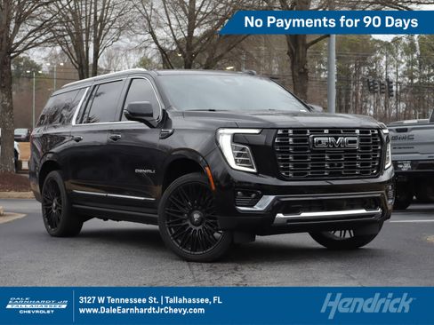 Used 2025 GMC Yukon XL Denali Ultimate AWD/4WD image 1
