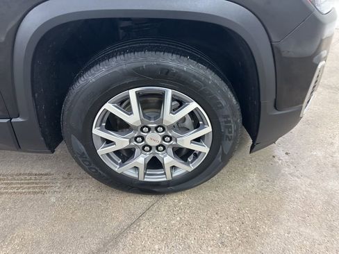 Used 2020 GMC Acadia SLT image 15