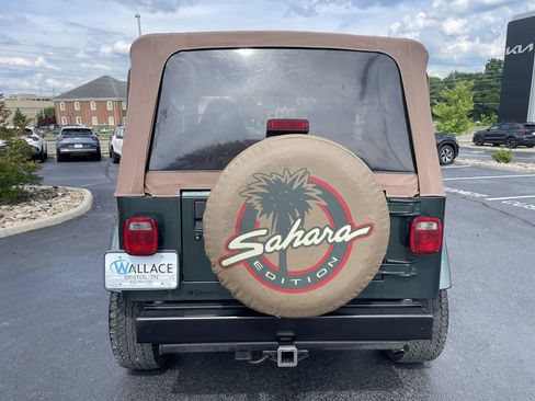 Used 2002 Jeep Wrangler Sahara AWD/4WD image 5