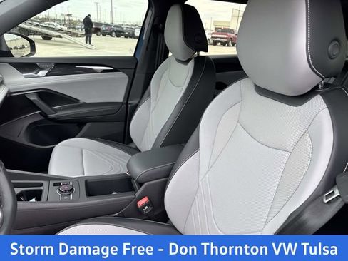 New 2026 Volkswagen Tiguan SE R-Line AWD/4WD image 14